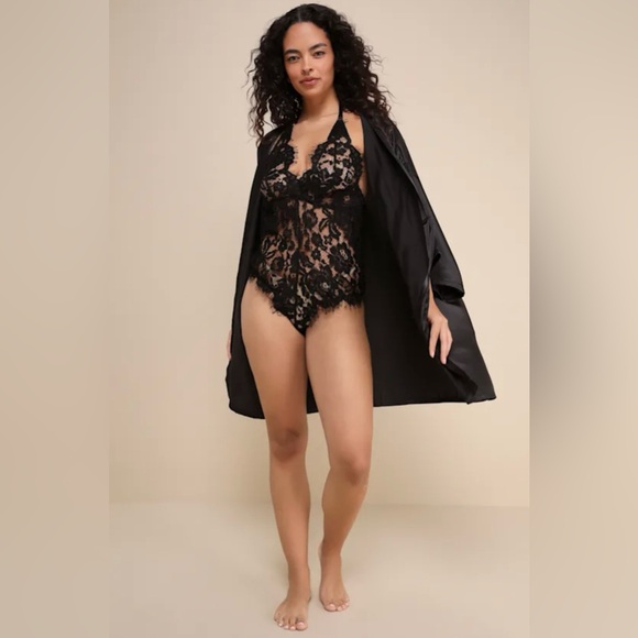 NWT Unforgettable Romance Black Sheer Lace Halter Bodysuit in Women’s Size Large - Picture 11 of 12